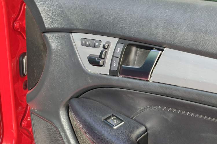 Used Mercedes-Benz C-Class 2013 C 180 Coupe Interior 2