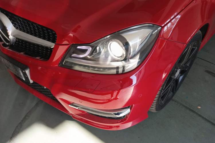 Used Mercedes-Benz C-Class 2013 C 300 Sport Grand Edition Left Front Headlight