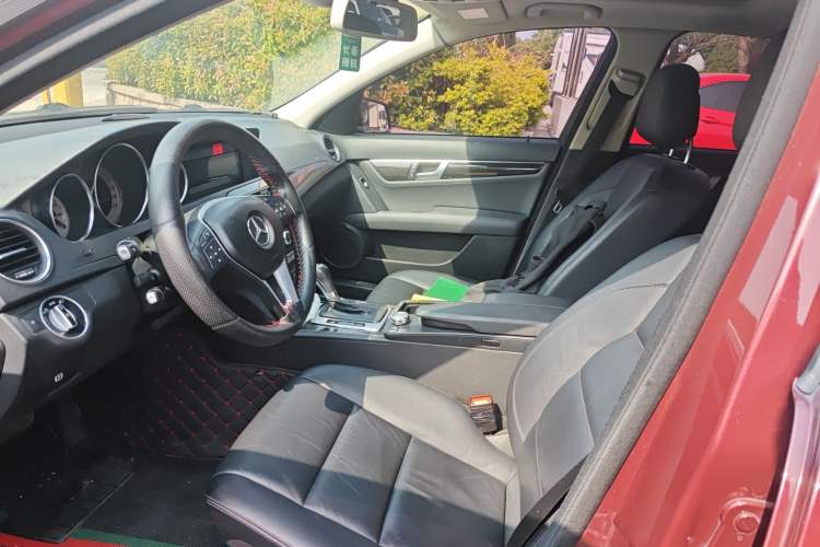 Used Mercedes-Benz C-Class 2013 C 260 CGI Fashion Model Left Front Seat