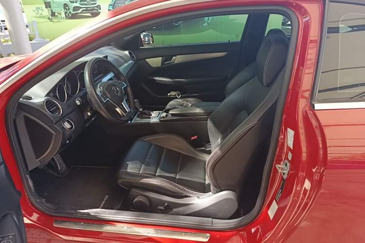 Used Mercedes-Benz C-Class 2013 C 180 Coupe Left Front Seat