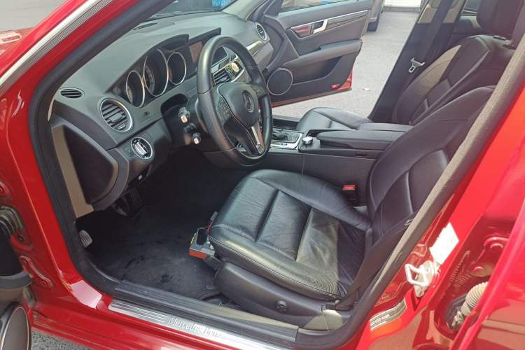 Used Mercedes-Benz C-Class 2013 C 260 CGI Fashion Model Left Front Seat