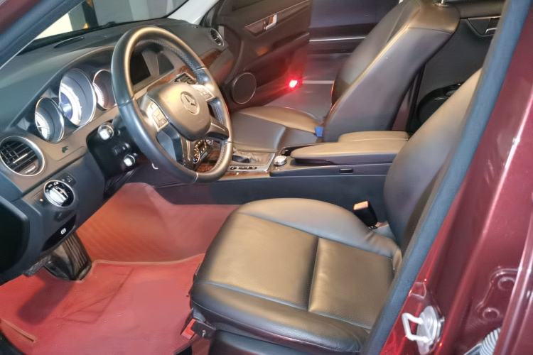 Used Mercedes-Benz C-Class 2013 C 260 CGI Elegant Model Left Front Seat