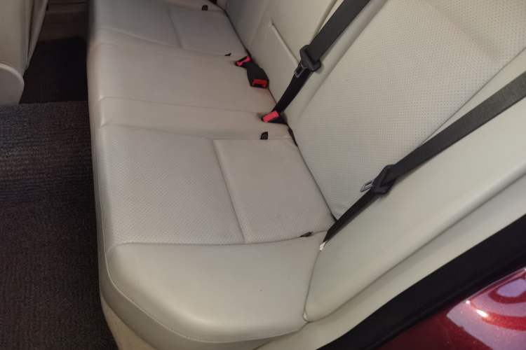 Used Mercedes-Benz C-Class 2013 C 180 Classic Grand Edition Left Rear Seat