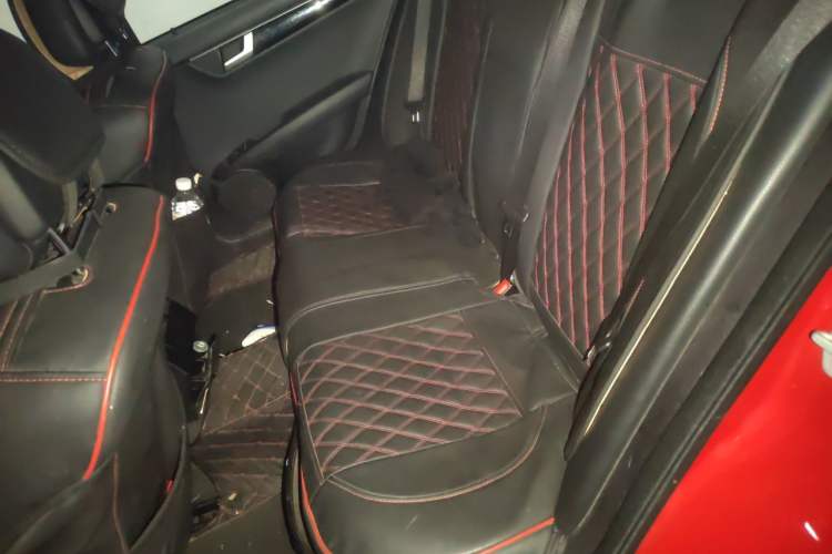 Used Mercedes-Benz C-Class 2013 C 180 Classic Grand Edition Left Rear Seat