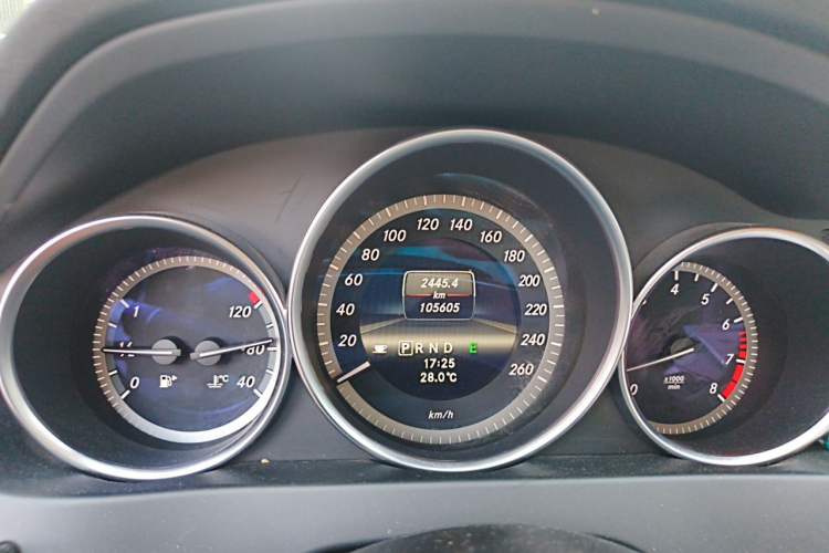 Used Mercedes-Benz C-Class 2013 C 180 CGI Classic Odometer Close Up