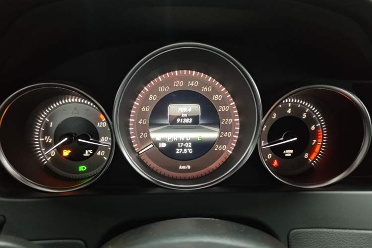 Used Mercedes-Benz C-Class 2013 C 180 Coupe Odometer Close Up