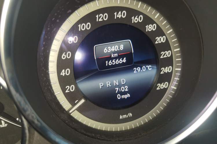 Used Mercedes-Benz C-Class 2013 C 180 Classic Grand Edition Odometer Close Up