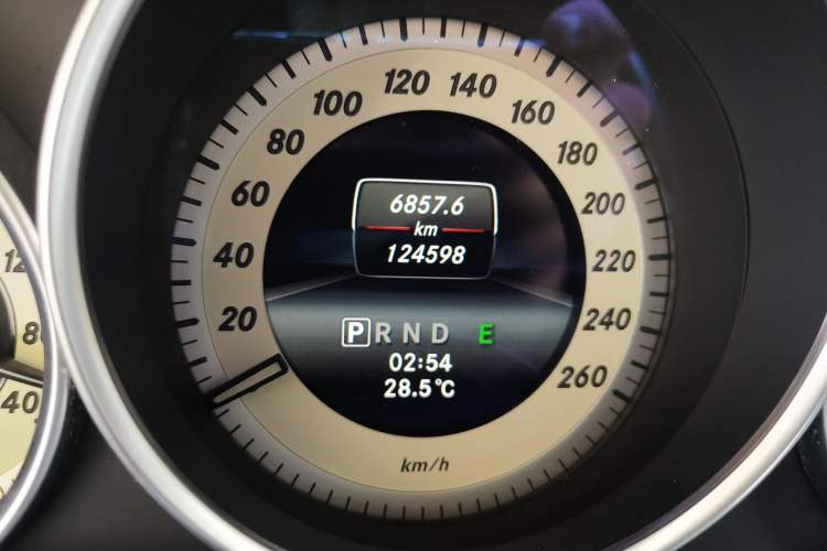 Used Mercedes-Benz C-Class 2013 C 260 Elegant Grand Edition Odometer Close Up