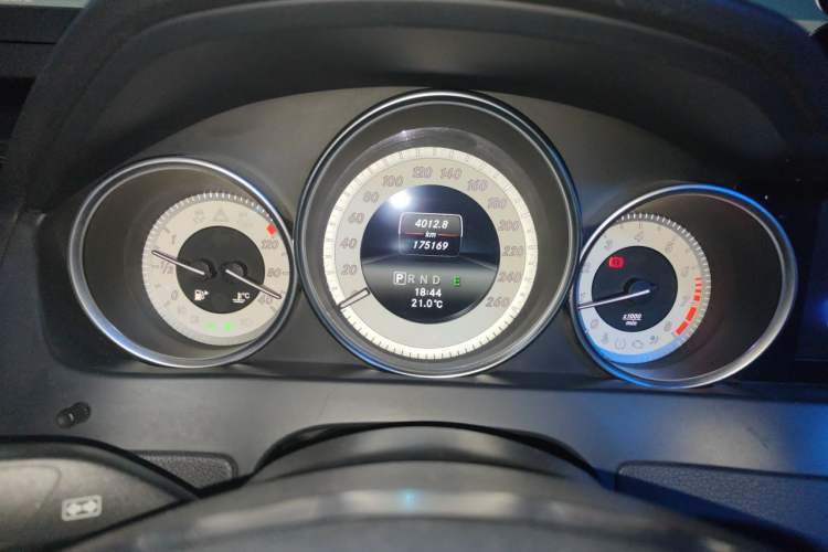 Used Mercedes-Benz C-Class 2013 C 260 CGI Elegant Model Odometer Close Up