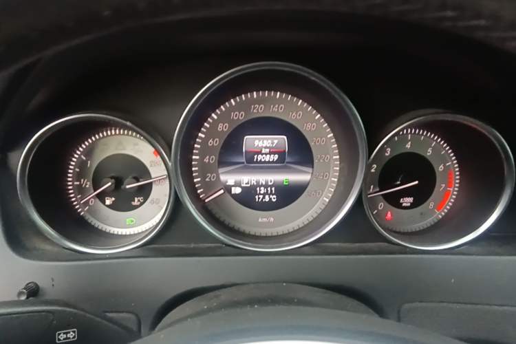 Used Mercedes-Benz C-Class 2013 C 260 CGI Fashion Model Odometer Close Up