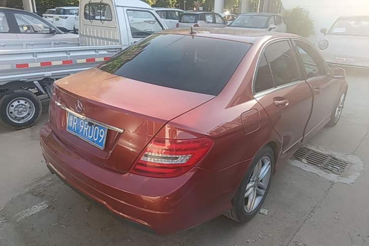 Used Mercedes-Benz C-Class 2013 C 260 Fashion Edition Grand Edition Rear Right 45 Deg