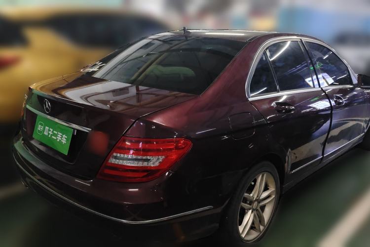 Used Mercedes-Benz C-Class 2013 C 260 CGI Fashion Model Rear Right 45 Deg