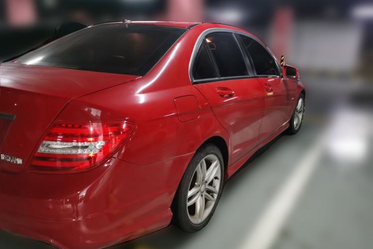Used Mercedes-Benz C-Class 2013 C 180 Classic Grand Edition Rear Right 45 Deg