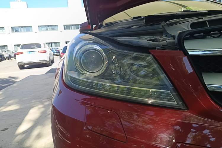 Used Mercedes-Benz C-Class 2013 C 180 Coupe Right Front Headlight