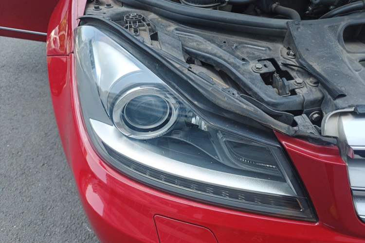 Used Mercedes-Benz C-Class 2013 C 260 CGI Fashion Model Right Front Headlight