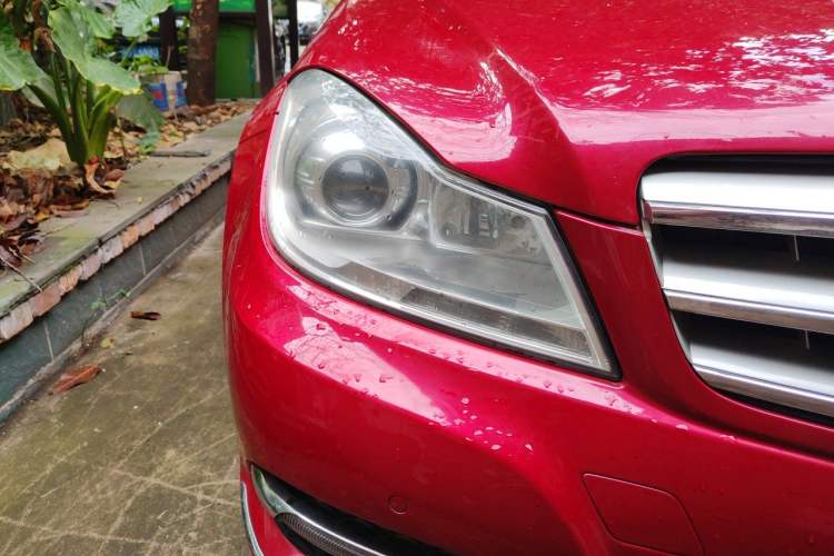 Used Mercedes-Benz C-Class 2013 C 260 CGI Elegant Model Right Front Headlight
