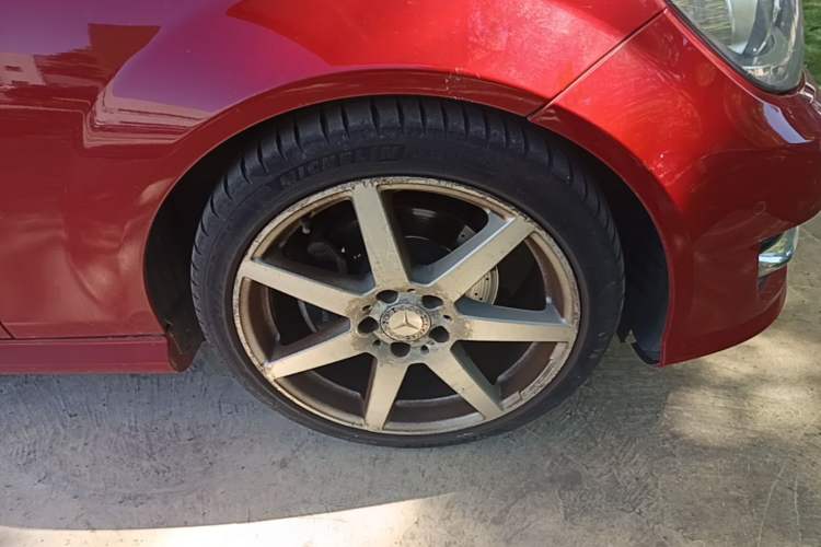 Used Mercedes-Benz C-Class 2013 C 180 Coupe Right Front Wheel Hub