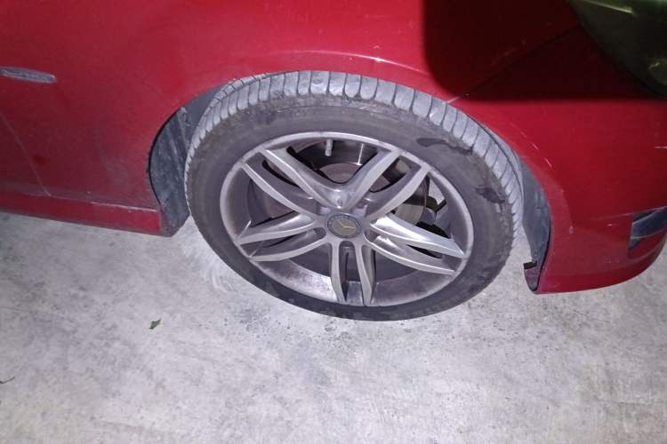 Used Mercedes-Benz C-Class 2013 C 180 CGI Classic Right Front Wheel Hub