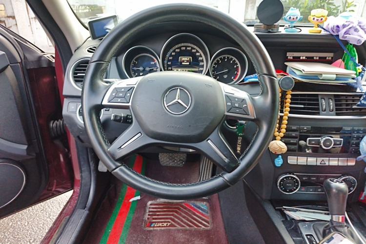 Used Mercedes-Benz C-Class 2013 C 180 CGI Classic Steering Wheel