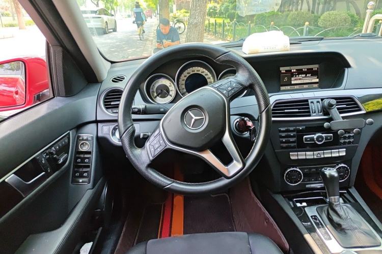 Used Mercedes-Benz C-Class 2013 C 260 Fashion Edition Grand Edition Steering Wheel