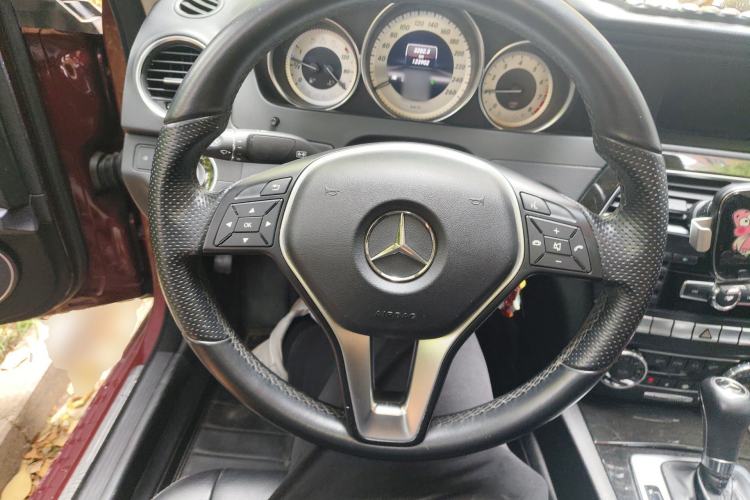 Used Mercedes-Benz C-Class 2013 C 260 CGI Fashion Model Steering Wheel