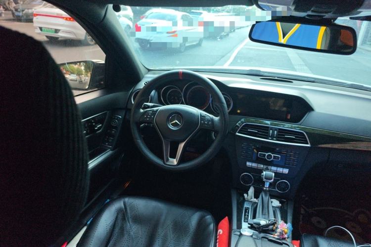 Used Mercedes-Benz C-Class 2013 C 300 Sport Grand Edition Steering Wheel