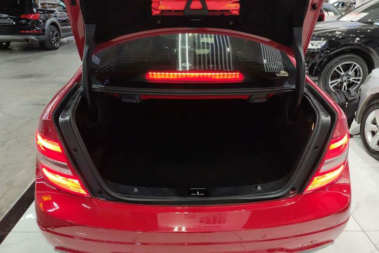 Used Mercedes-Benz C-Class 2013 C 180 Coupe Trunk