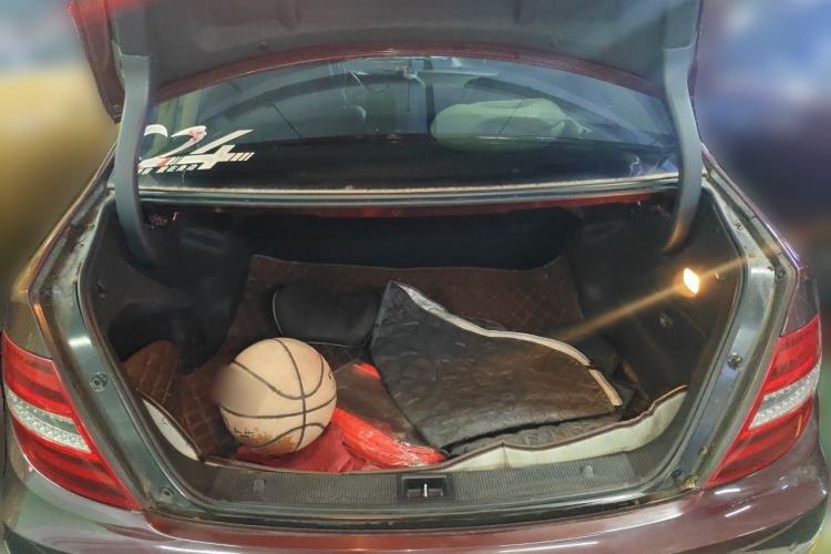 Used Mercedes-Benz C-Class 2013 C 260 CGI Fashion Model Trunk