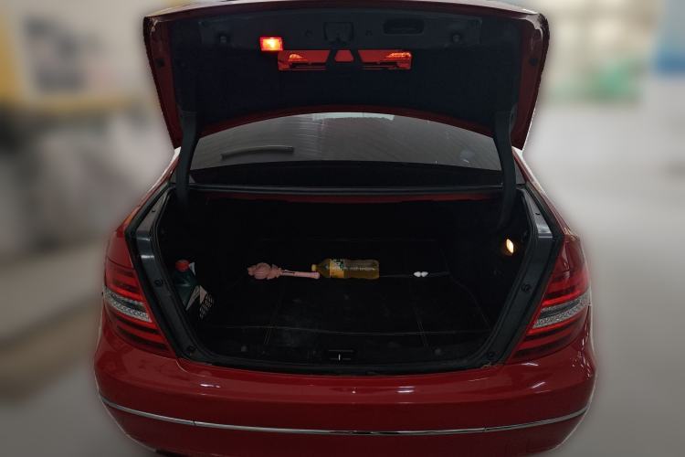 Used Mercedes-Benz C-Class 2013 C 260 CGI Fashion Model Trunk