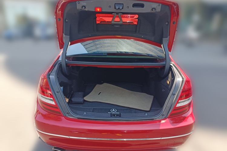 Used Mercedes-Benz C-Class 2013 C 260 CGI Fashion Model Trunk