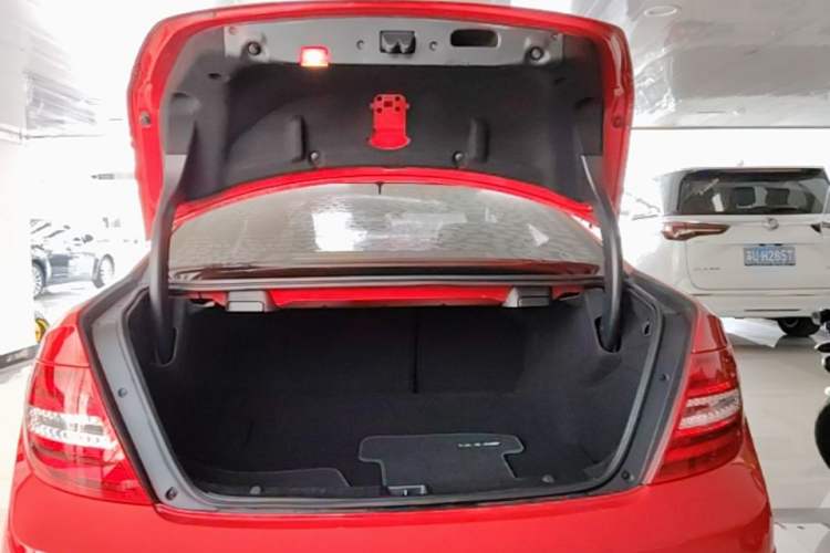 Used Mercedes-Benz C-Class 2013 C 180 Coupe Trunk