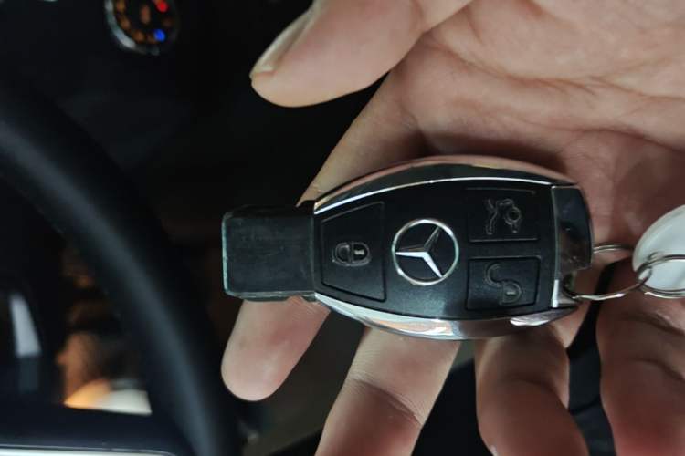 Used Mercedes-Benz C-Class 2013 C 260 CGI Fashion Model Vehicle Key