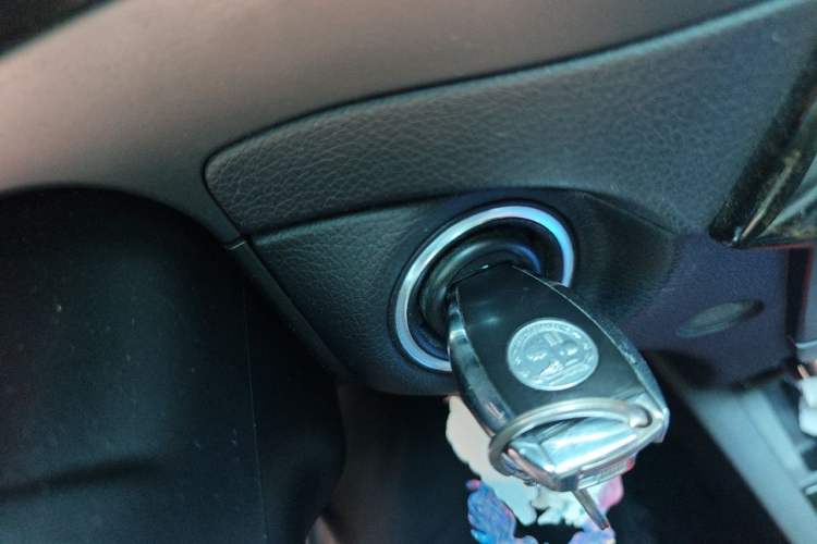 Used Mercedes-Benz C-Class 2013 C 300 Sport Grand Edition Vehicle Key