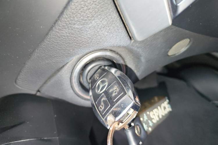 Used Mercedes-Benz C-Class 2013 C 180 Coupe Vehicle Key