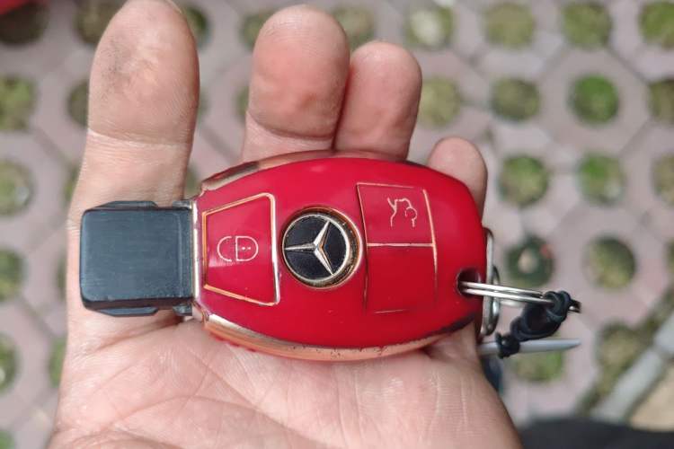 Used Mercedes-Benz C-Class 2013 C 180 CGI Classic Vehicle Key