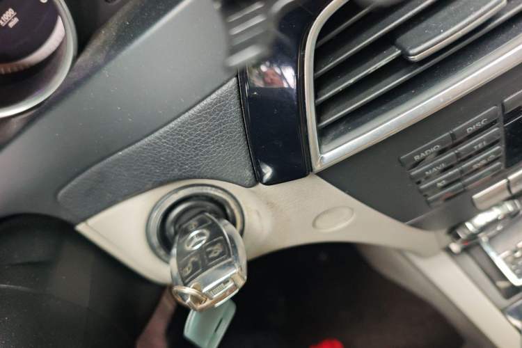 Used Mercedes-Benz C-Class 2013 C 180 Classic Grand Edition Vehicle Key
