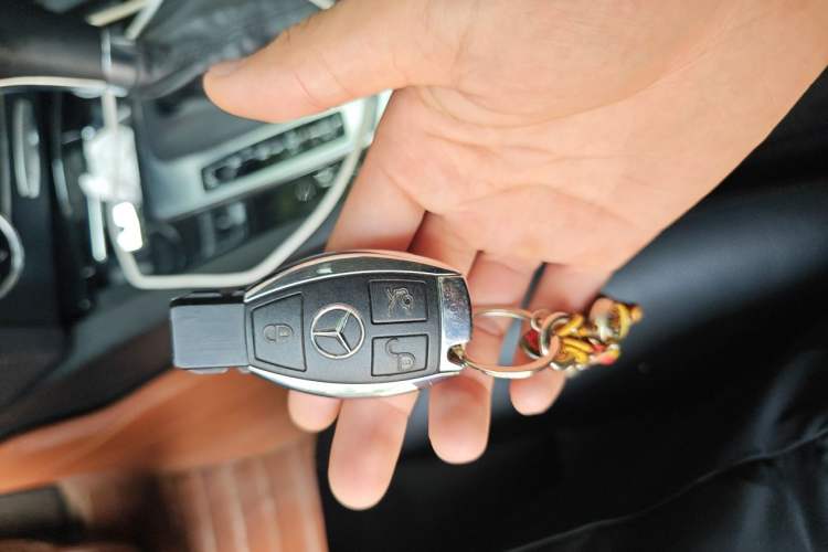 Used Mercedes-Benz C-Class 2013 C 260 CGI Fashion Model Vehicle Key