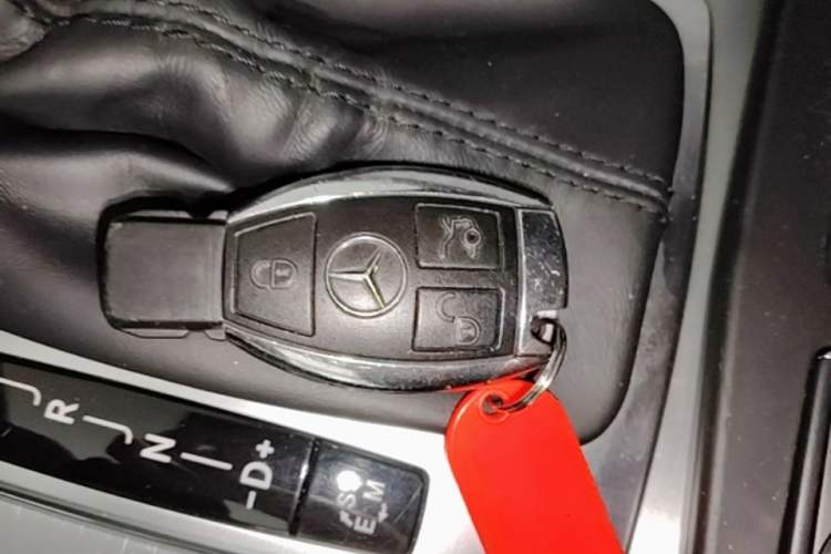 Used Mercedes-Benz C-Class 2013 C 180 Coupe Vehicle Key