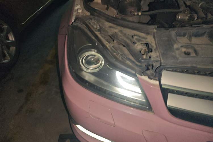 Used Mercedes-Benz C-Class 2013 C 180 Coupe Right Front Headlight