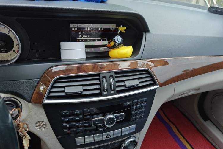 Used Mercedes-Benz C-Class 2013 C 260 CGI Elegant Model Audio And AC Panel