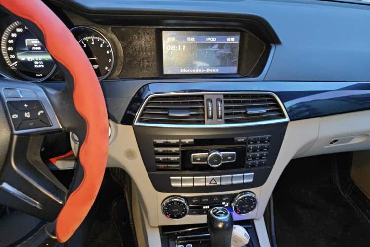 Used Mercedes-Benz C-Class 2013 C 180 CGI Classic Audio And AC Panel