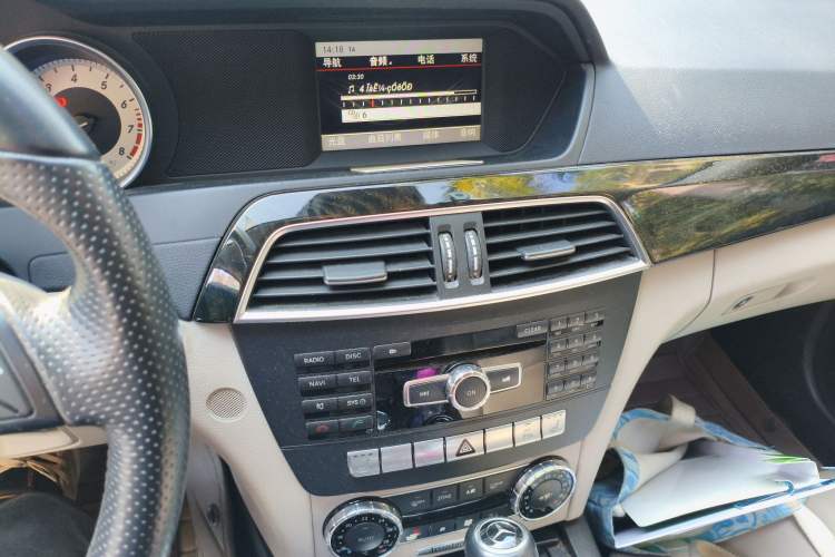 Used Mercedes-Benz C-Class 2013 C 260 CGI Fashion Model Audio And AC Panel