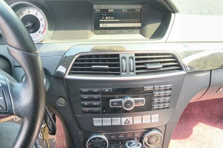 Used Mercedes-Benz C-Class 2013 C 260 CGI Fashion Model Audio And AC Panel