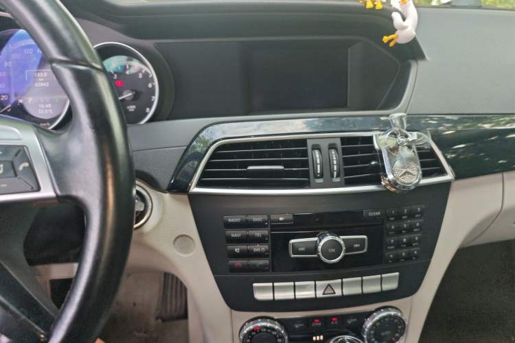 Used Mercedes-Benz C-Class 2013 C 180 CGI Classic Audio And AC Panel