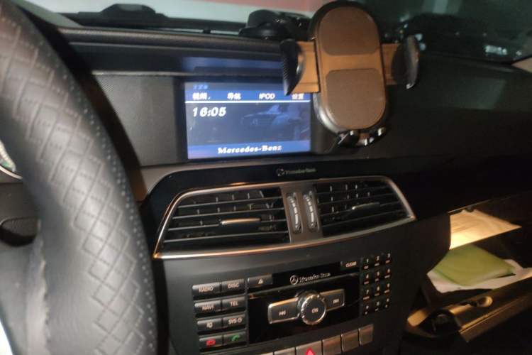 Used Mercedes-Benz C-Class 2013 C 180 Classic Grand Edition Audio And AC Panel