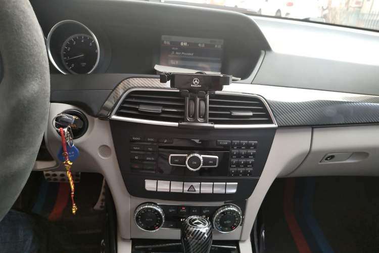 Used Mercedes-Benz C-Class 2013 C 180 Classic Grand Edition Audio And AC Panel