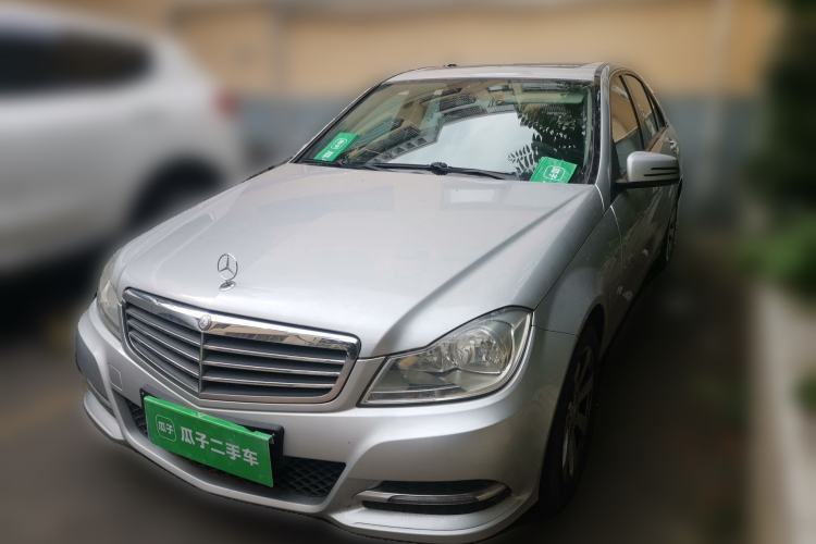 Used Mercedes-Benz C-Class 2013 C 180 CGI Classic Guazi used car, China used car export, Used car for sale, Used Mercedes-Benz cars, Cheapest cars for sale