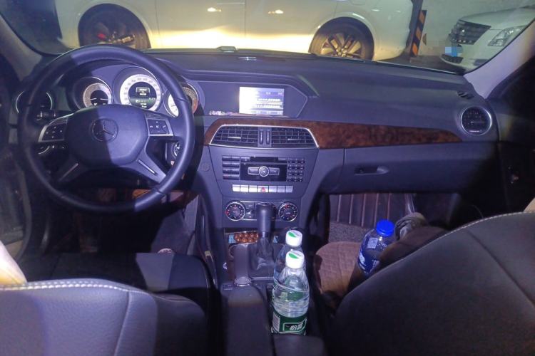 Used Mercedes-Benz C-Class 2013 C 260 Elegant Grand Edition Center Console