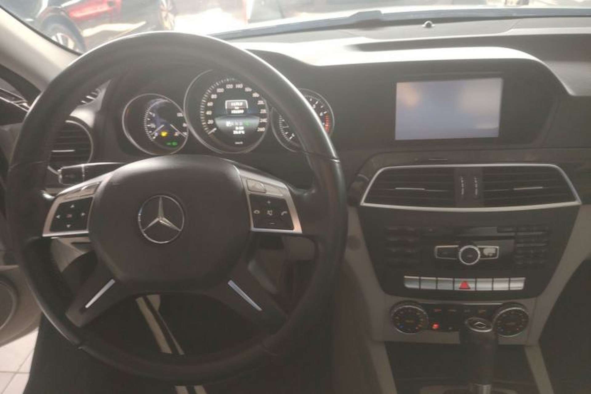 Used Mercedes-Benz C-Class 2013 C 180 Classic Grand Edition Center Console