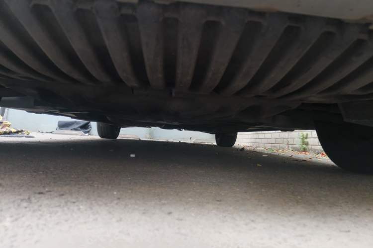 Used Mercedes-Benz C-Class 2013 C 180 CGI Classic Chassis Front